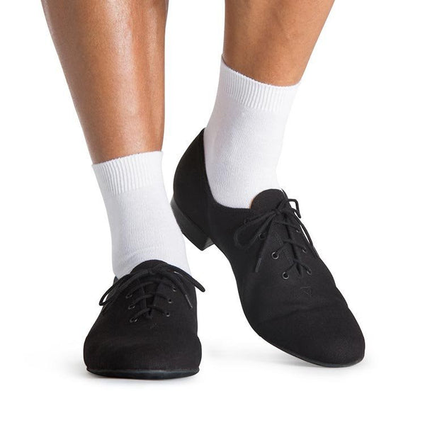 Bloch Canvas Karacta Mens character shoes, black colour, lace up design, dancer displaying the fit and design of the shoe | Dancewear Nation Australia 